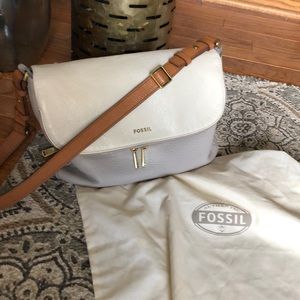 Fossil cross body bag